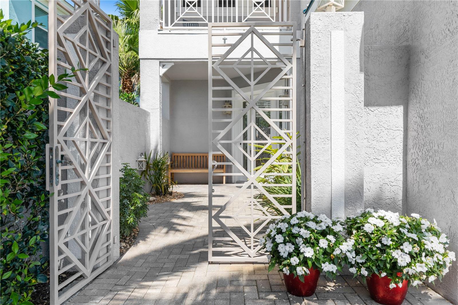 12 CINNAMON BEACH WAY