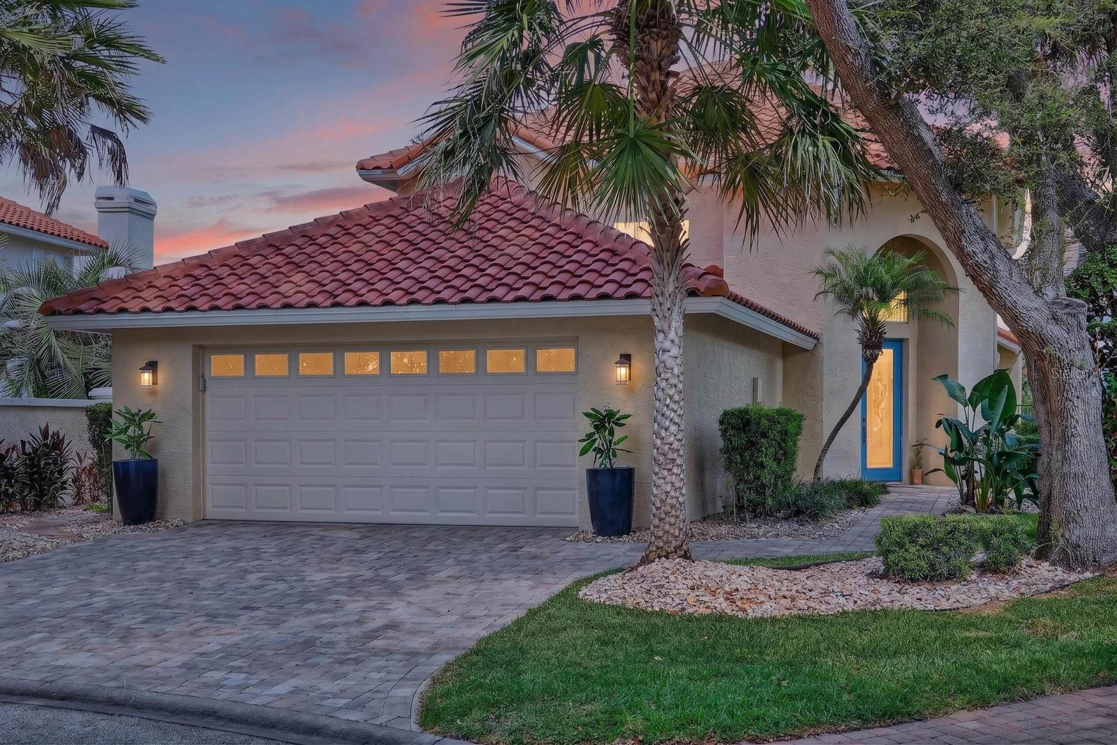 15 MADEIRA CT