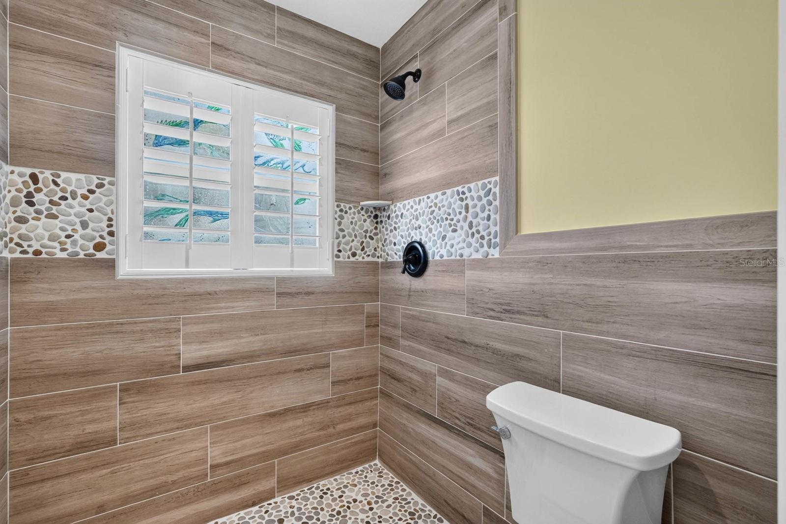 15 MADEIRA CT