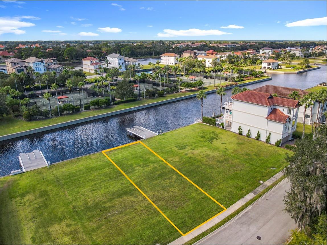 214 HARBOR VILLAGE PT N