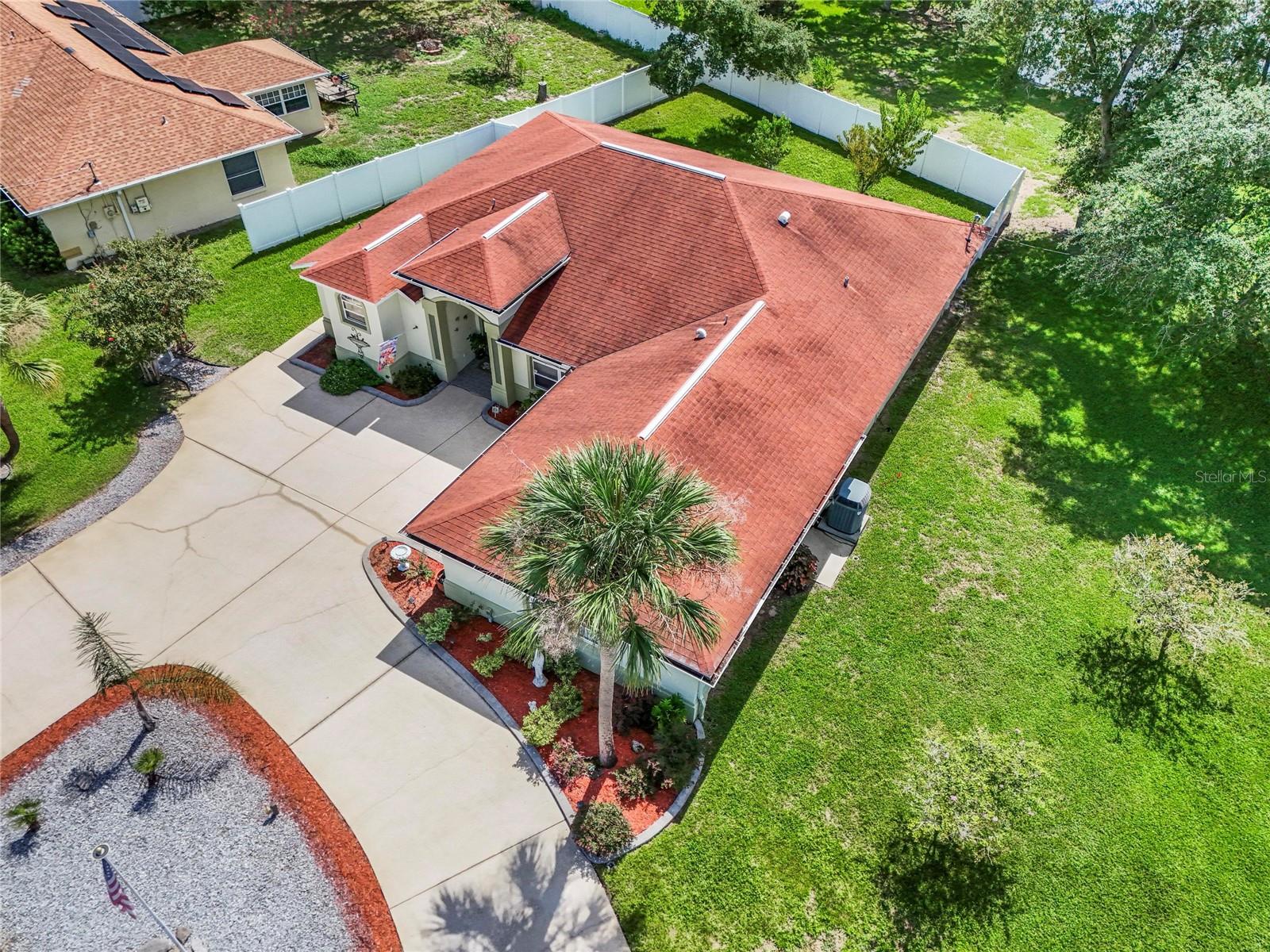 43 FOLSON LN