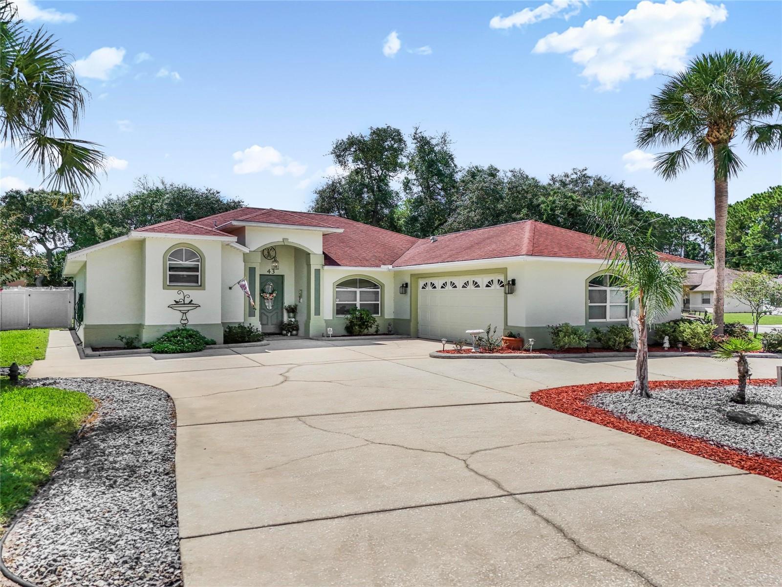 43 FOLSON LN
