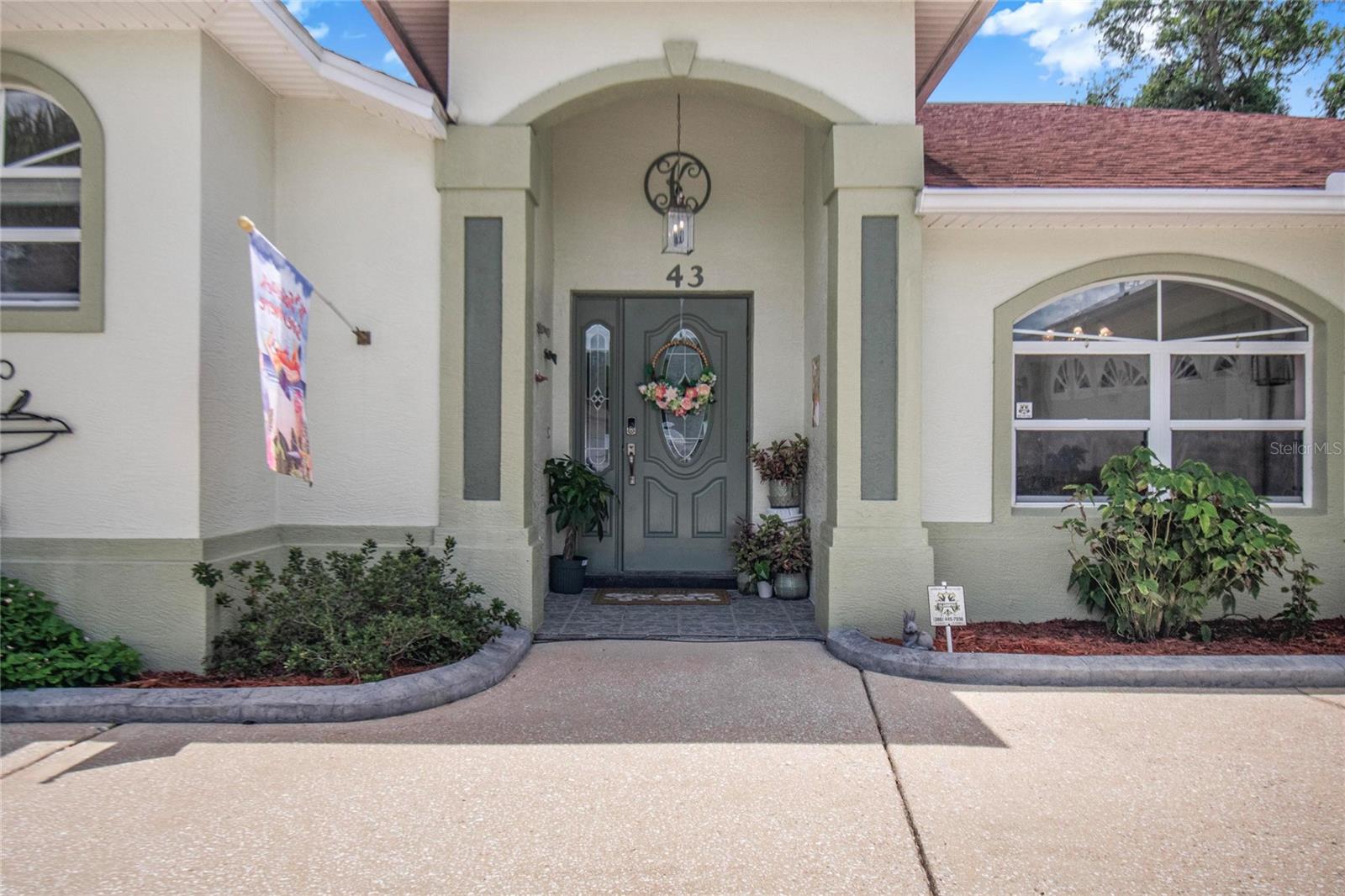 43 FOLSON LN