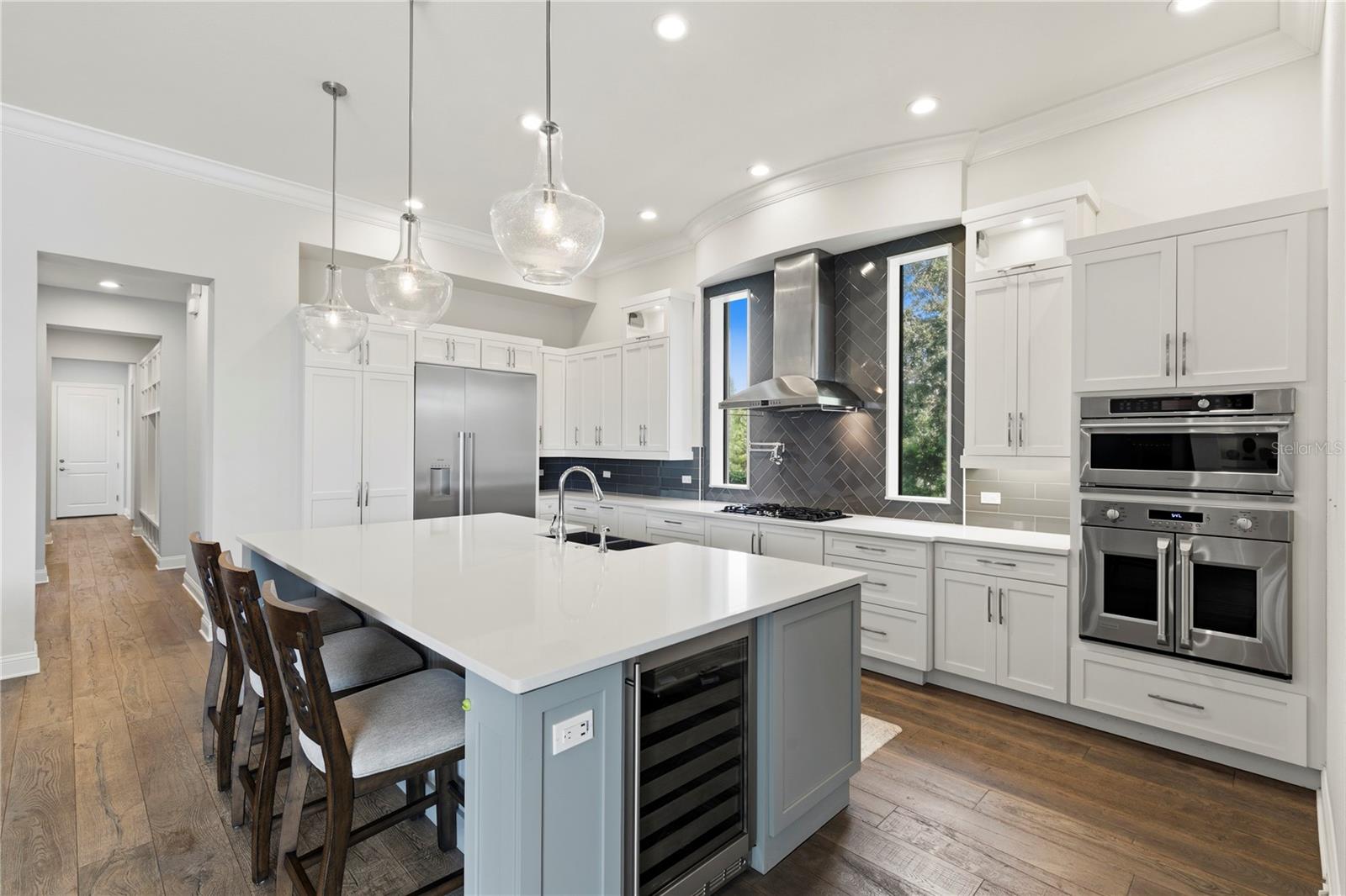 103 ISLAND ESTATES PKWY
