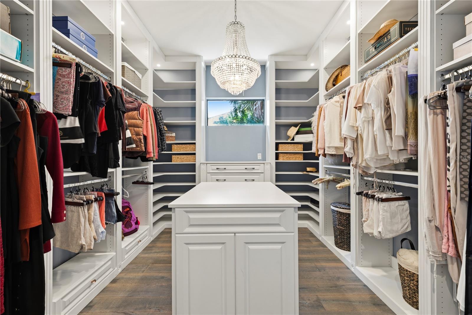 103 ISLAND ESTATES PKWY