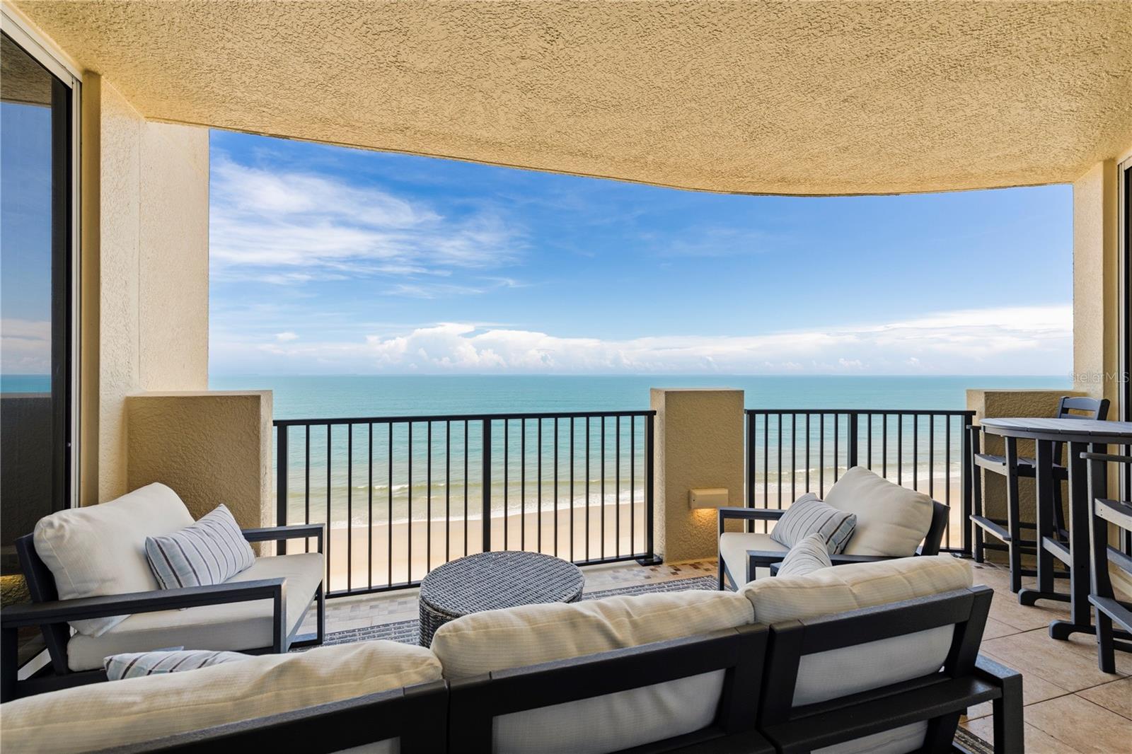 19 AVENUE DE LA MER #805