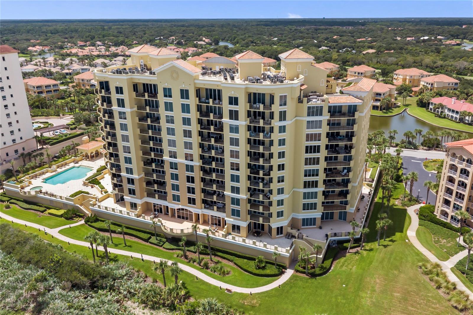 19 AVENUE DE LA MER #805