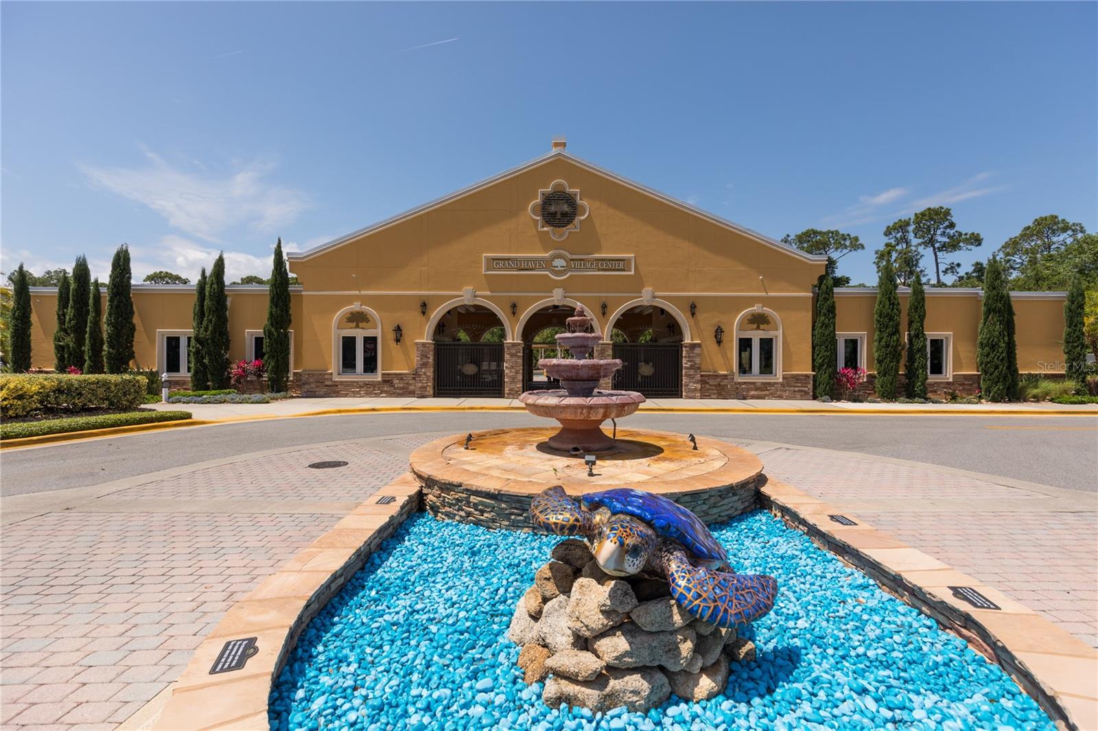 7 OASIS CIR