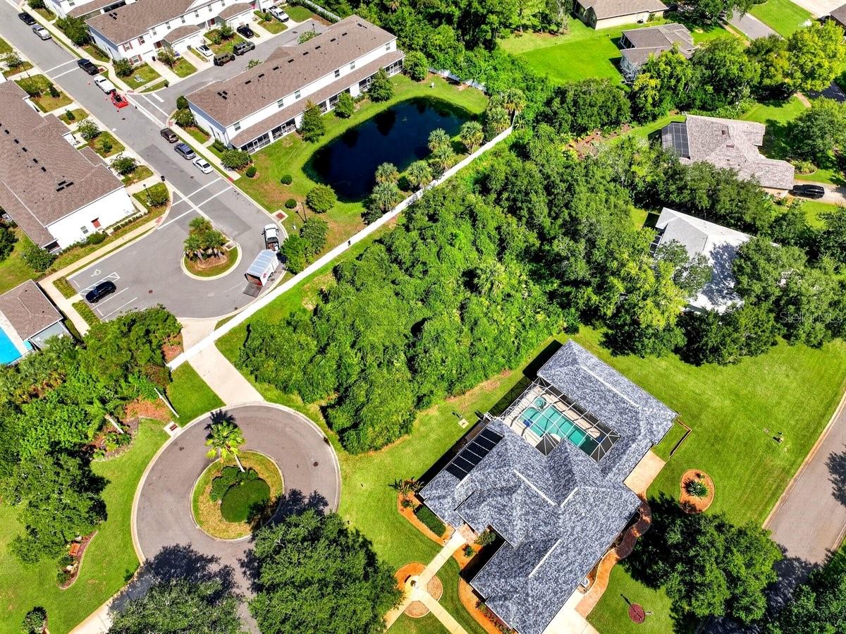2 DEERSKIN LN