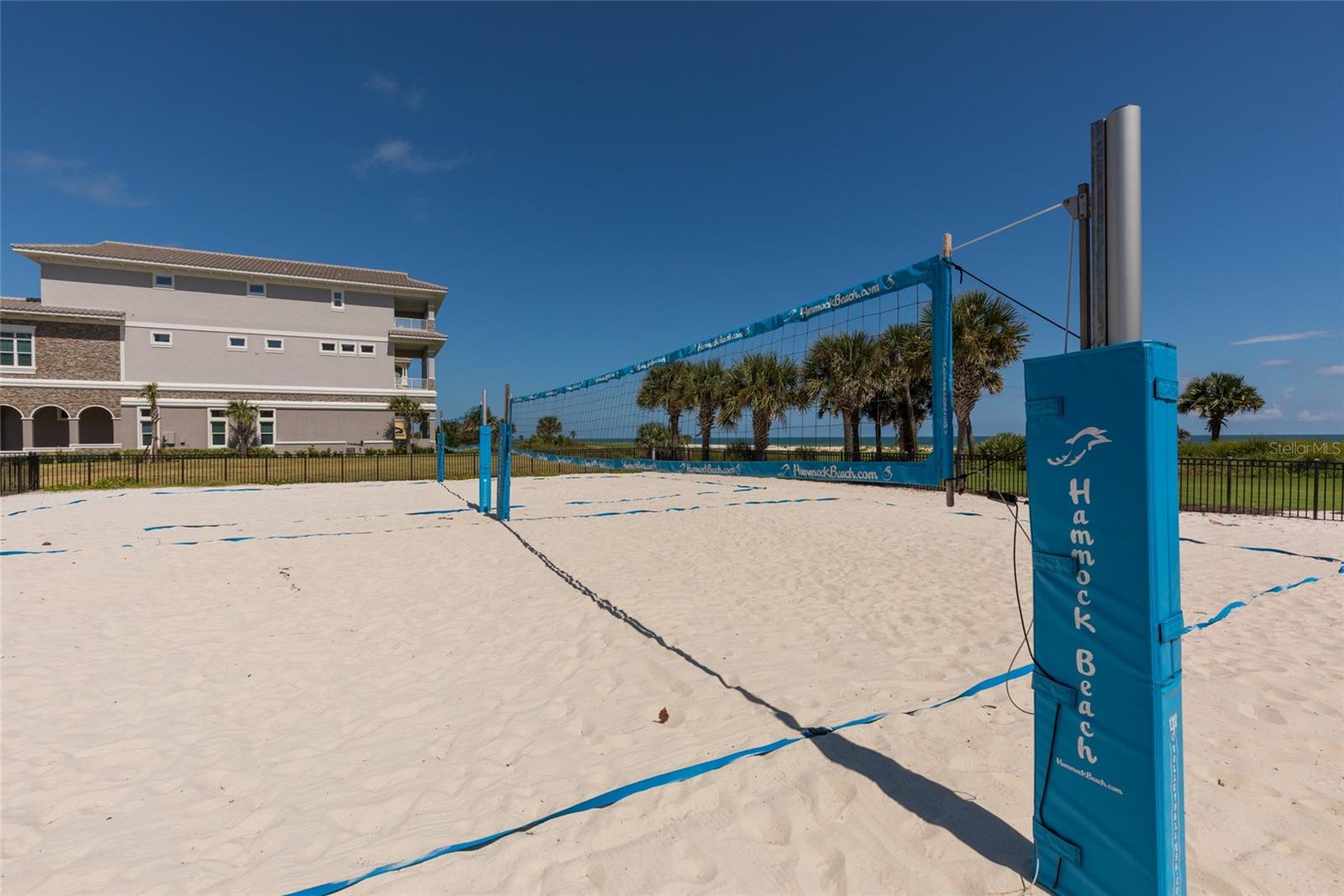 54 HAMMOCK BEACH CIR S