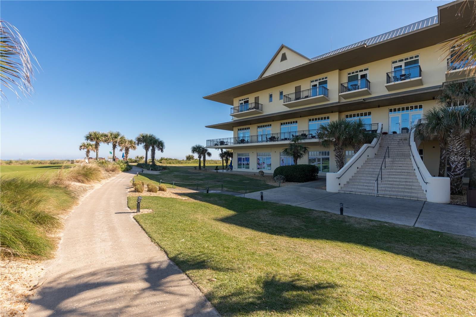 54 HAMMOCK BEACH CIR S