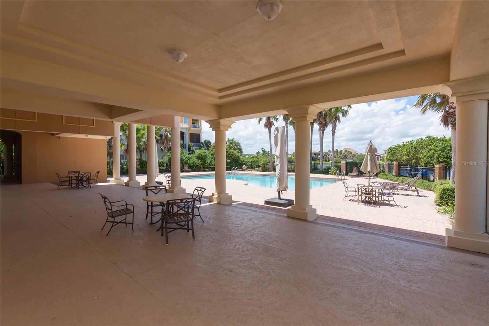 54 HAMMOCK BEACH CIR S