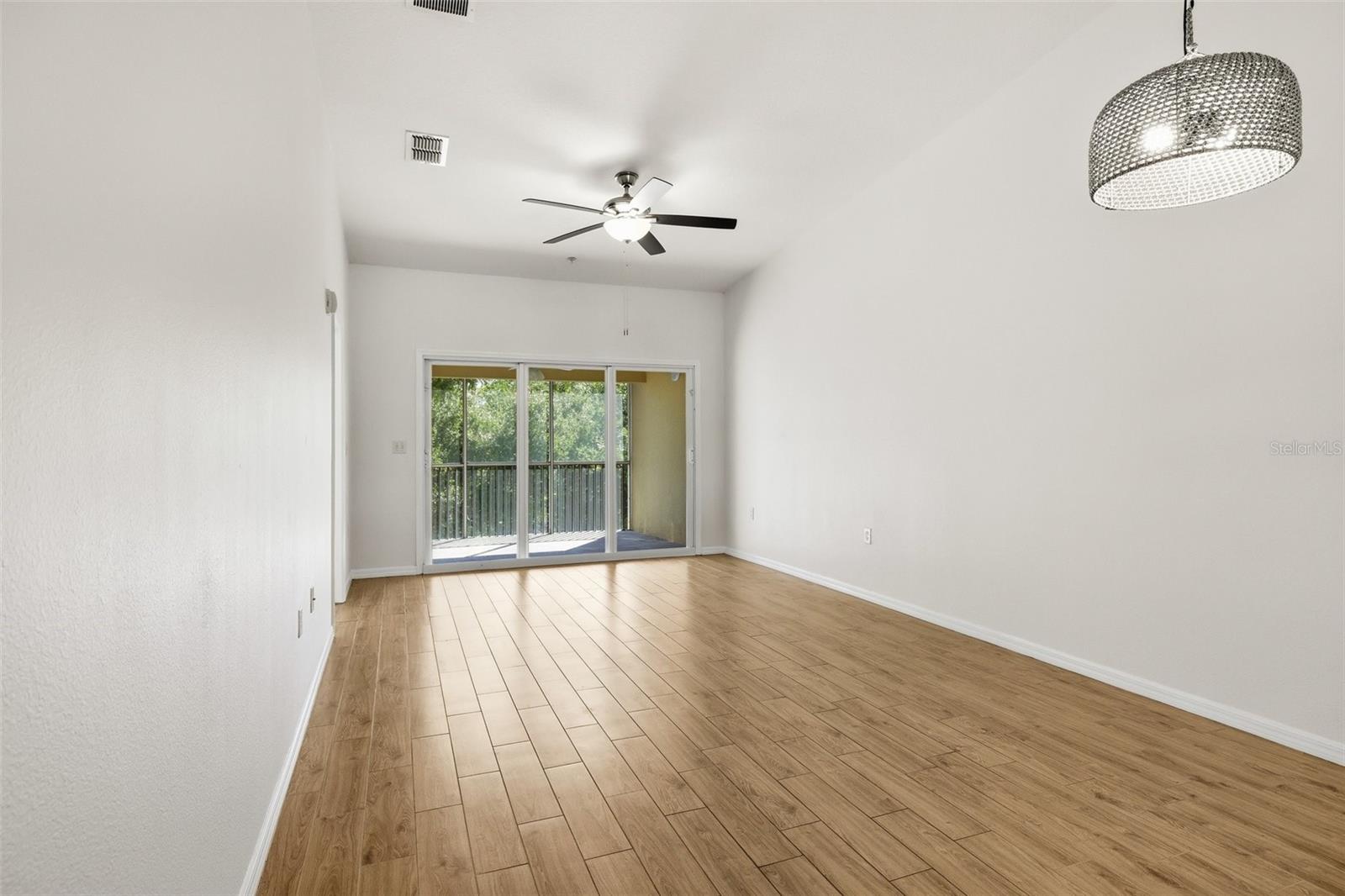 200 CANOPY WALK LN #243