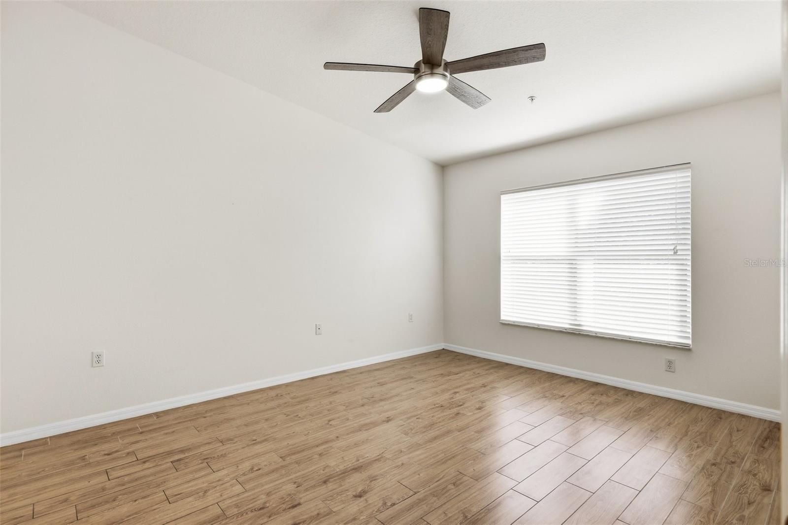 200 CANOPY WALK LN #243