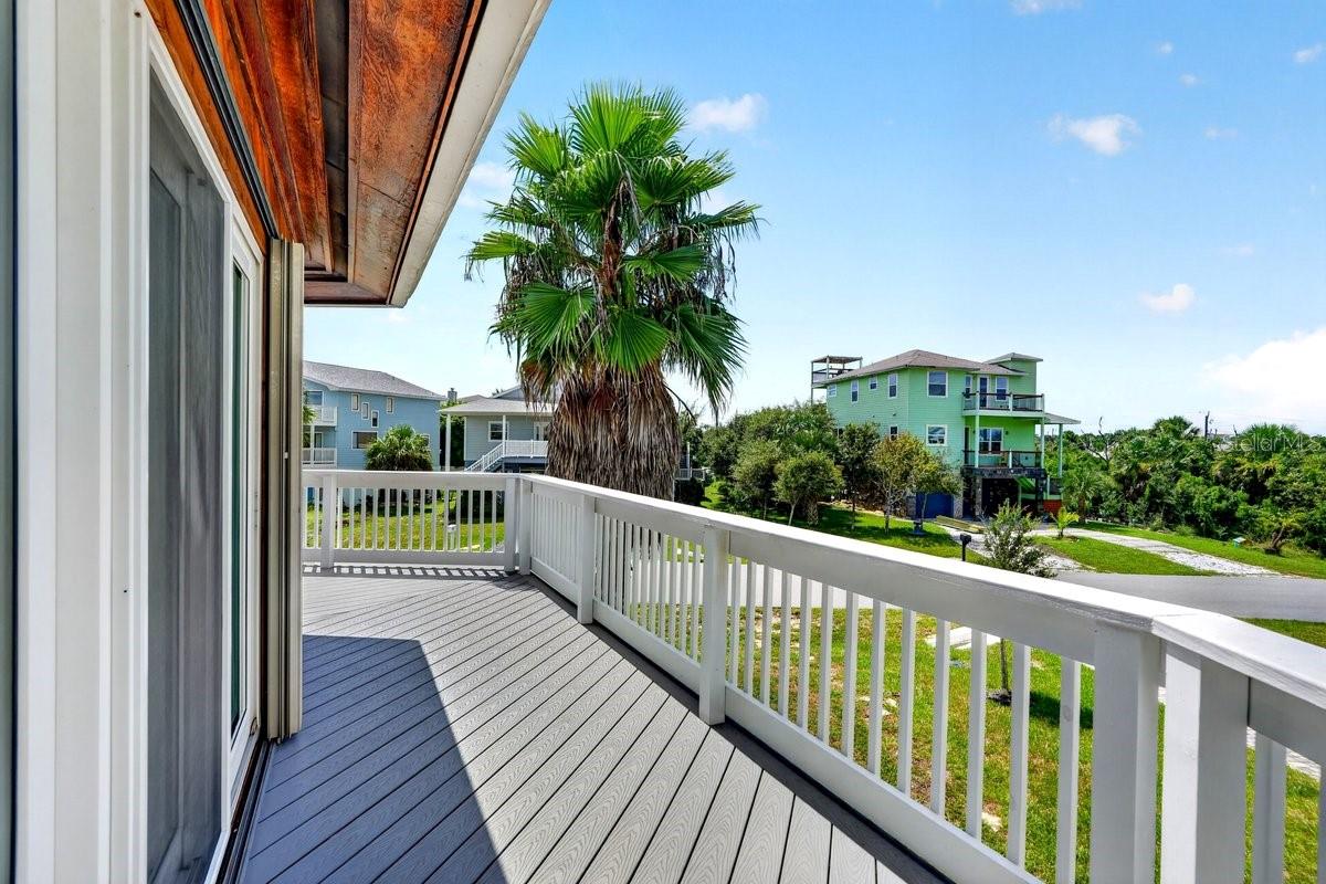 43 ATLANTIC DR