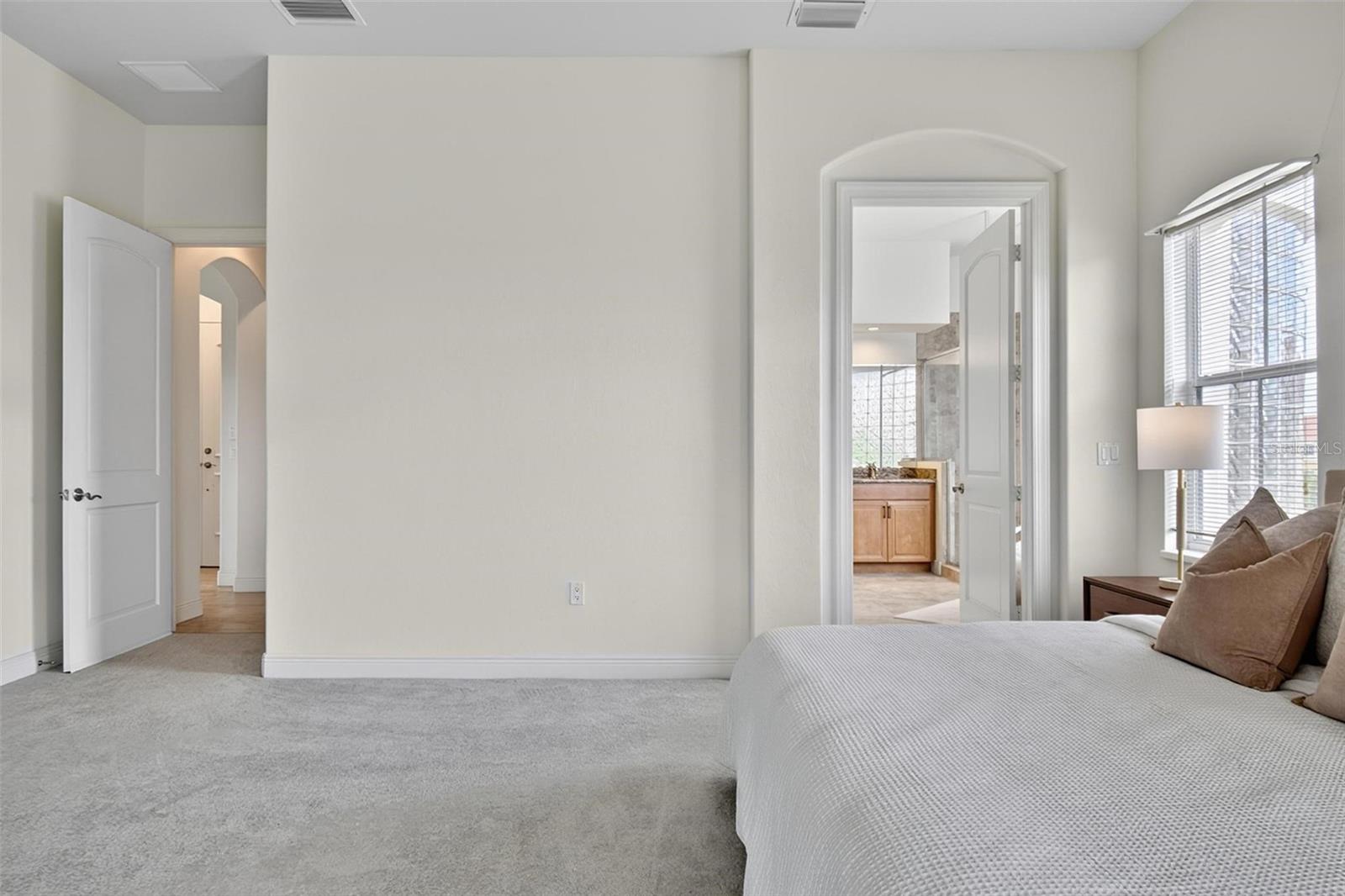 140 AVENUE DE LA MER #1703