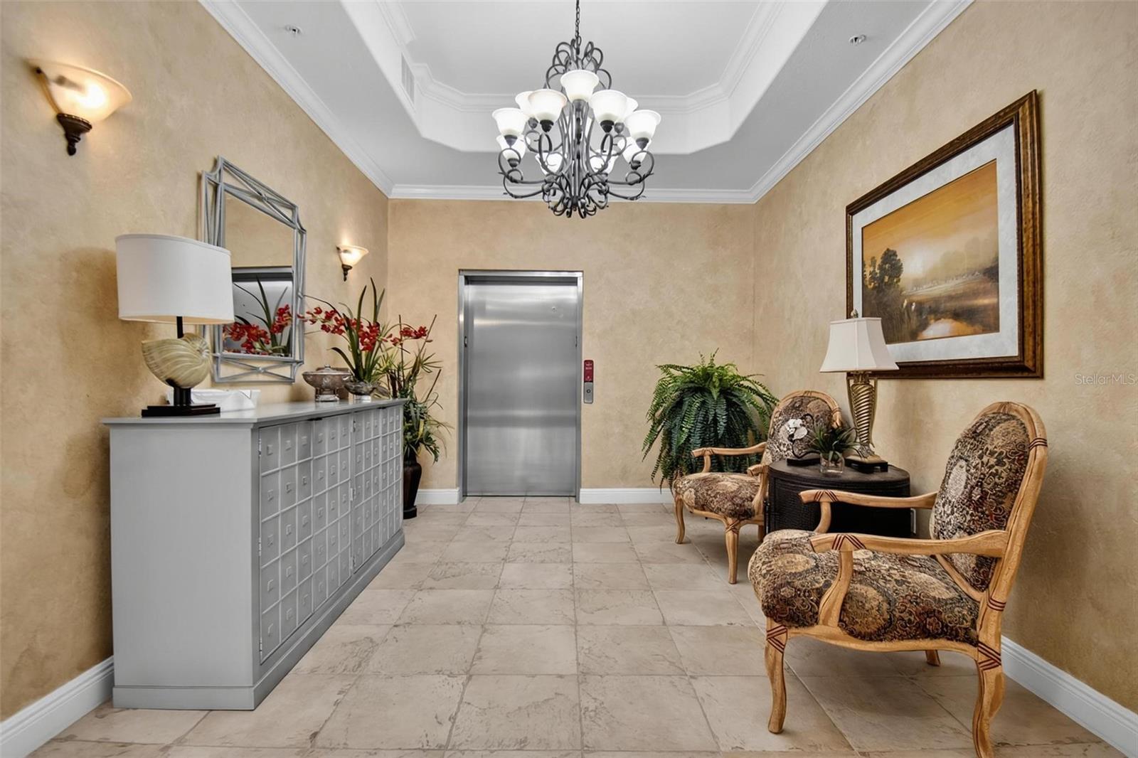140 AVENUE DE LA MER #1703