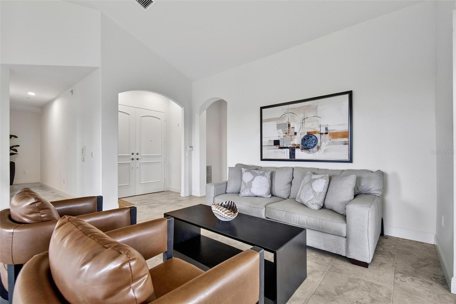 140 AVENUE DE LA MER #1703