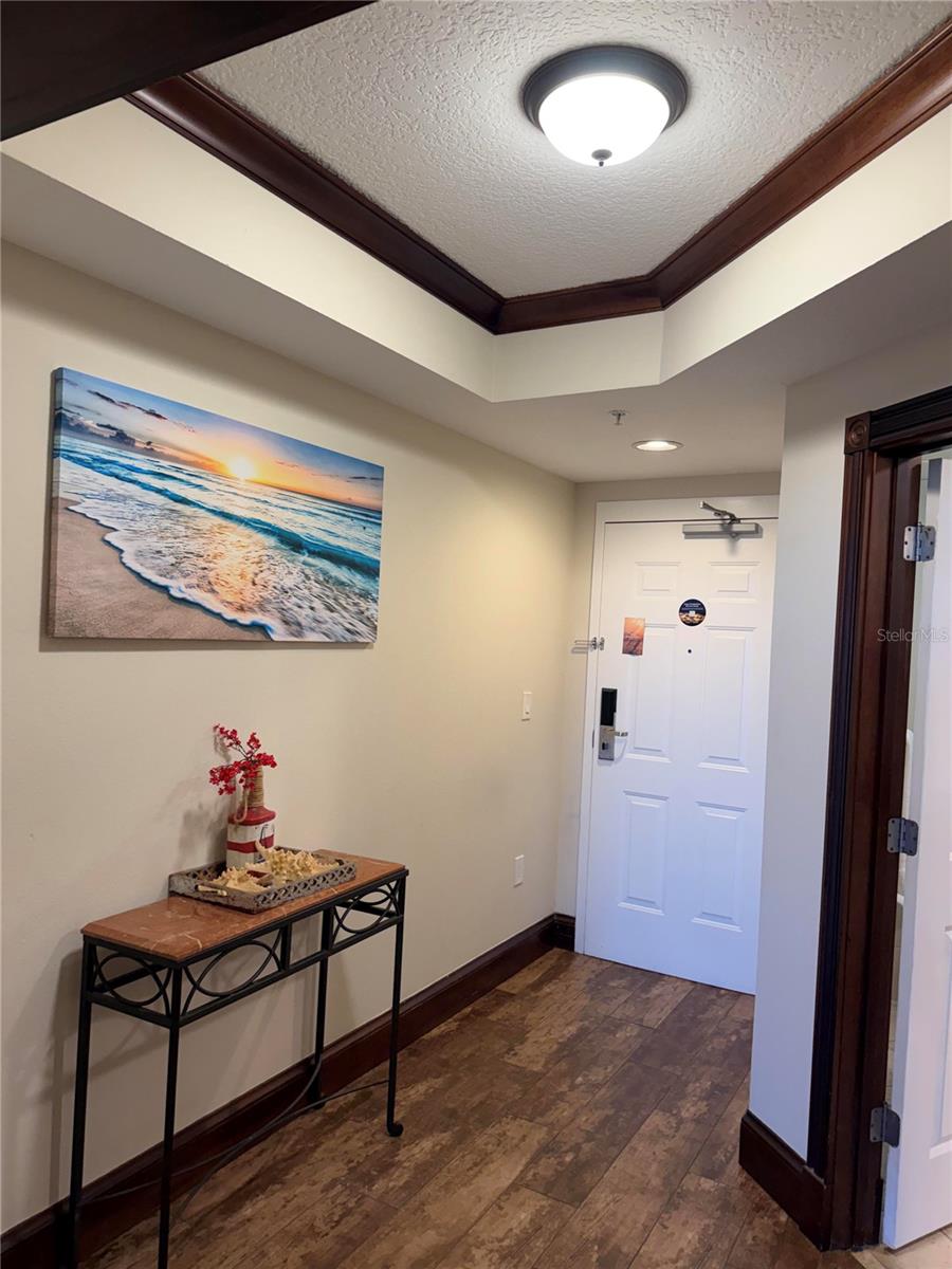200 OCEAN CREST DR #427
