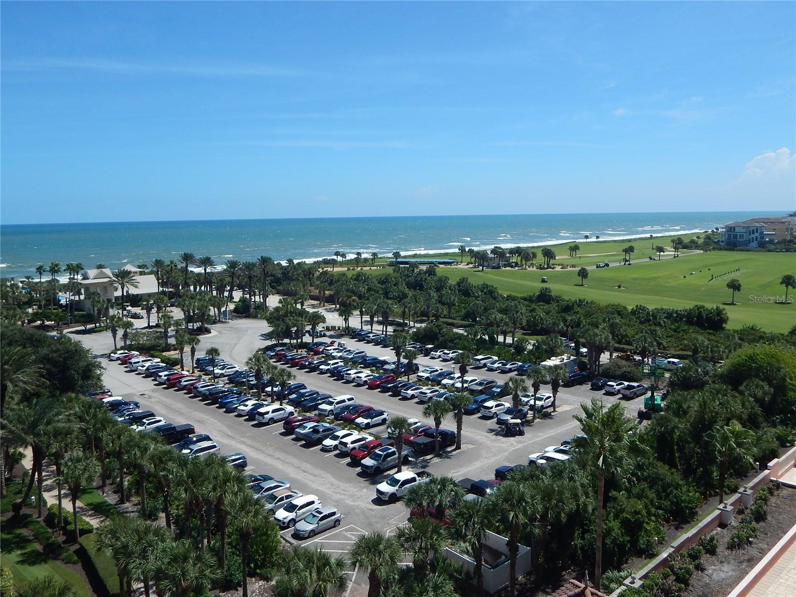 200 OCEAN CREST DR #724
