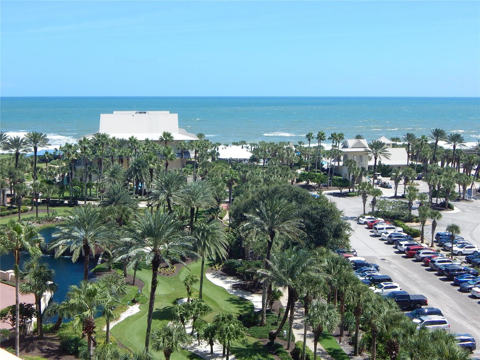 200 OCEAN CREST DR #724