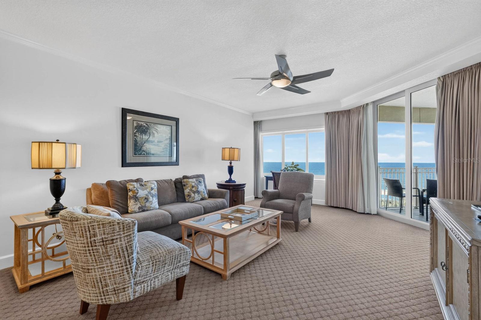 200 OCEAN CREST DR #813