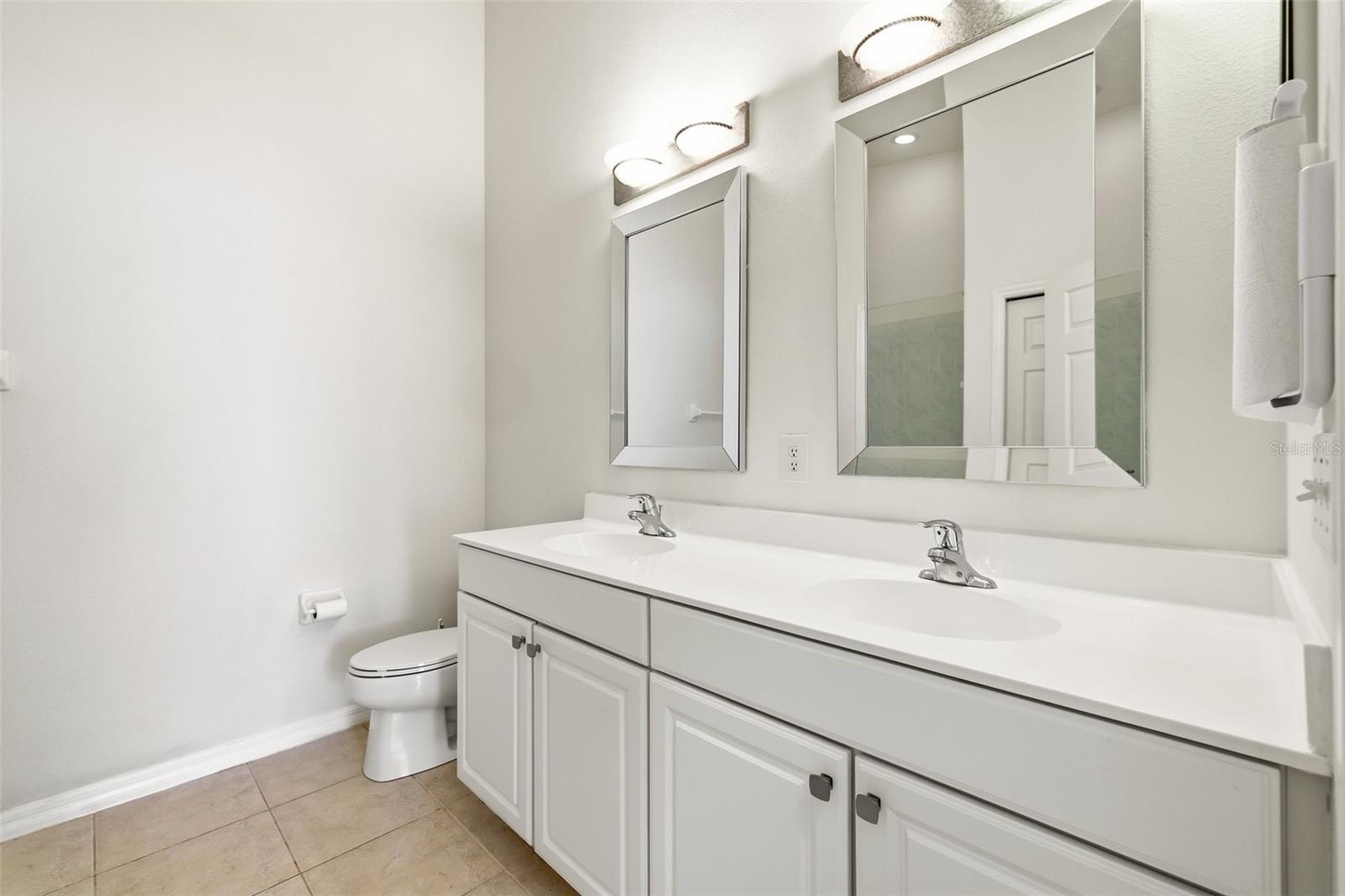 200 CANOPY WALK LN #243