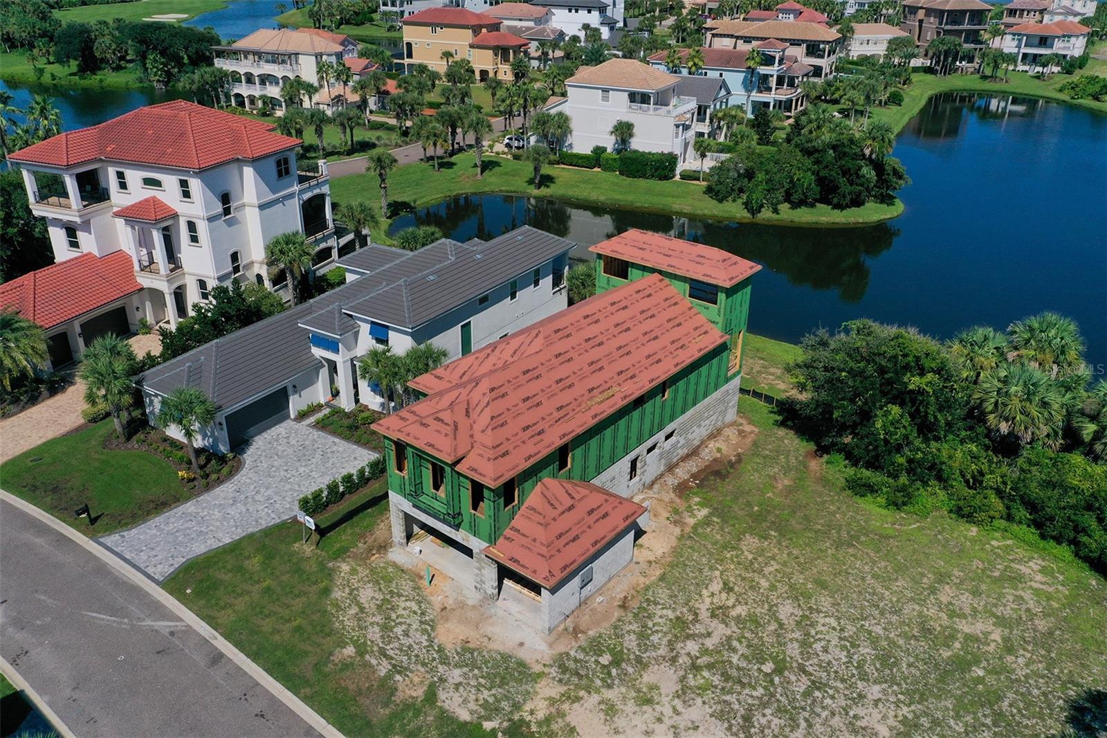22 NORTHSHORE DR