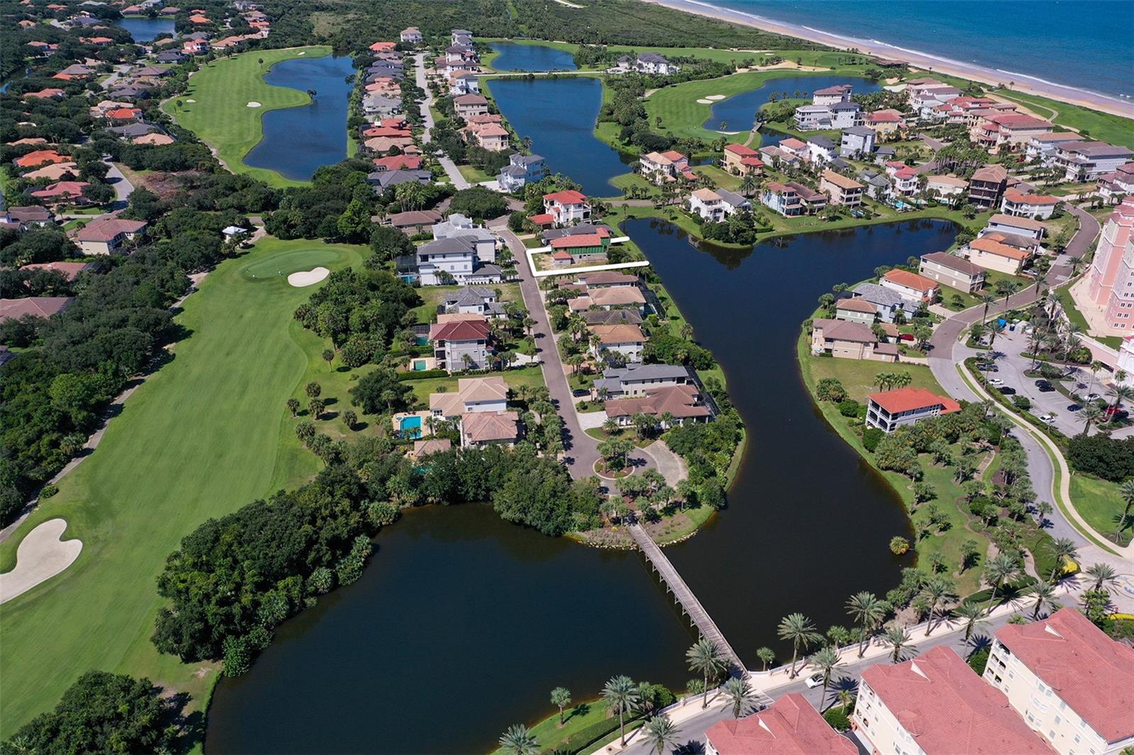 22 NORTHSHORE DR