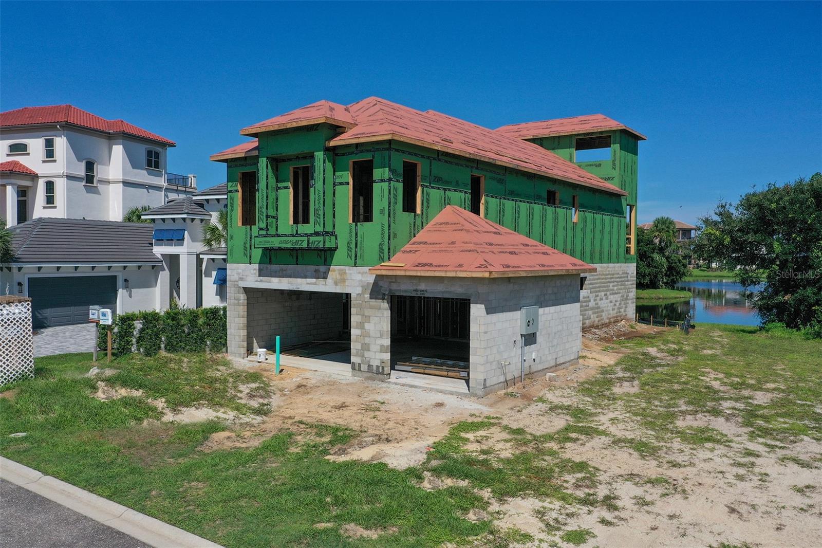 22 NORTHSHORE DR