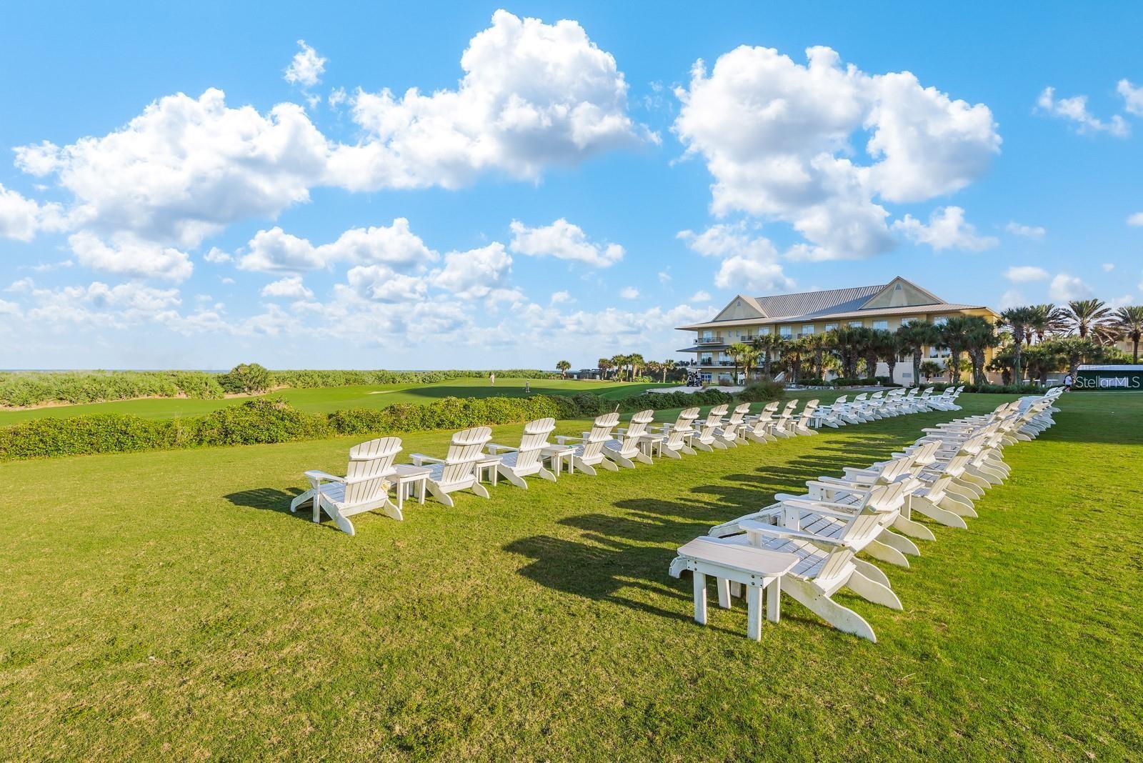 22 NORTHSHORE DR