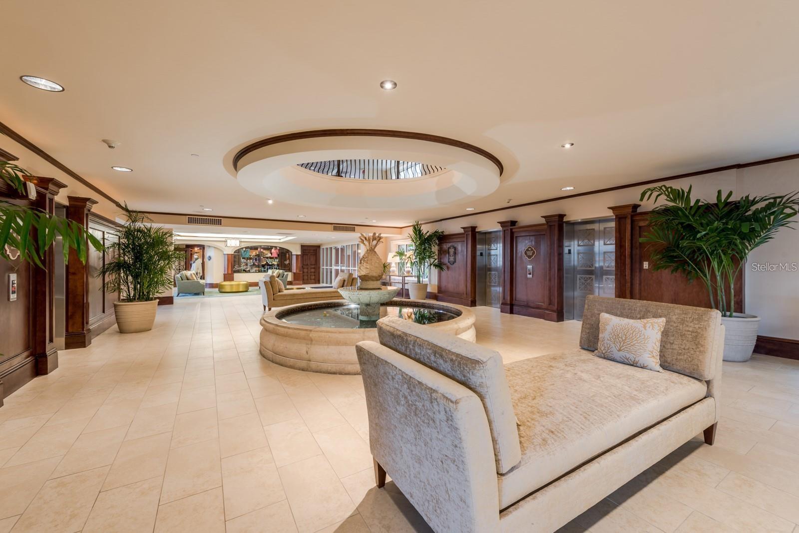 22 NORTHSHORE DR