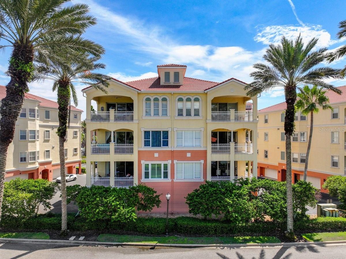 55 OCEAN CREST WAY #911