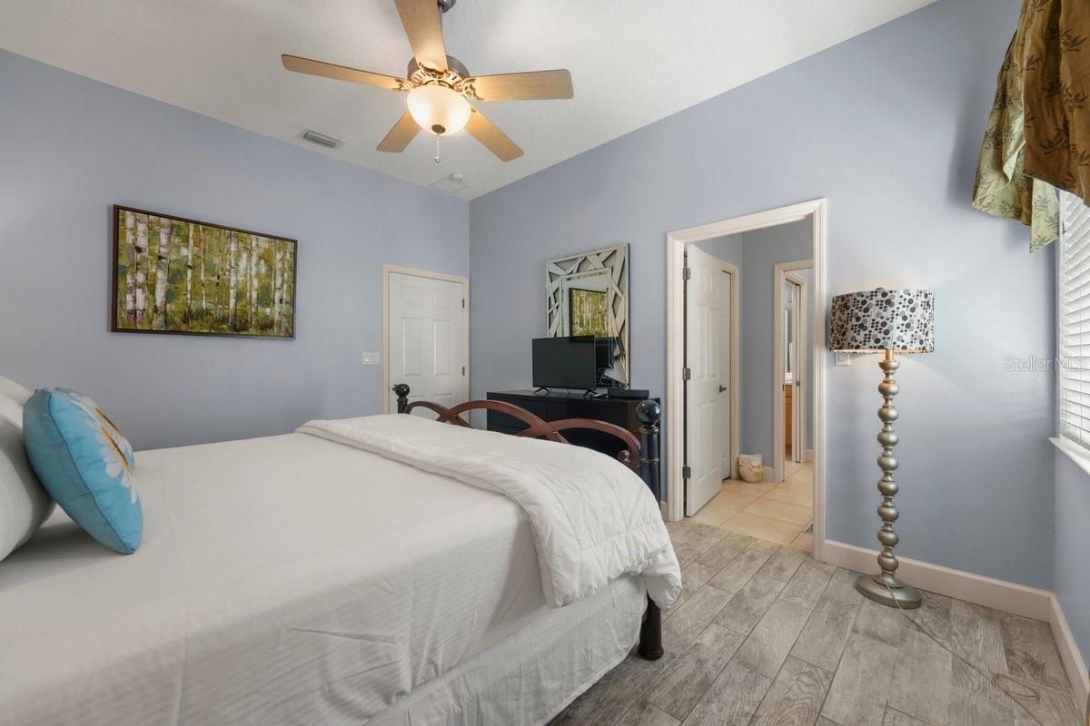55 OCEAN CREST WAY #911