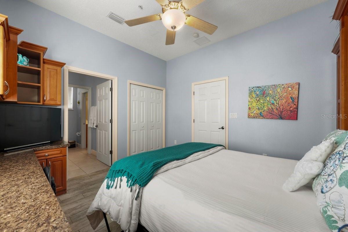 55 OCEAN CREST WAY #911
