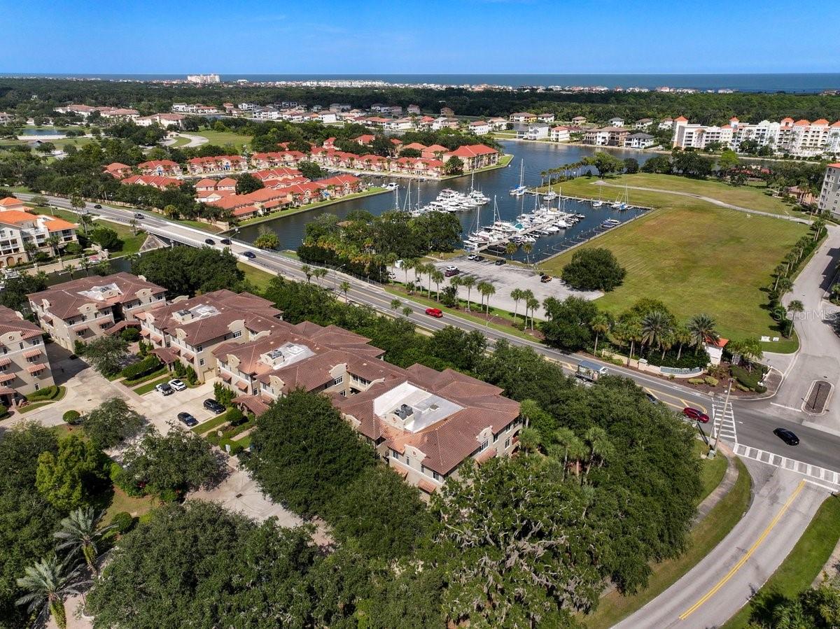 114 CLUB HOUSE DR #305