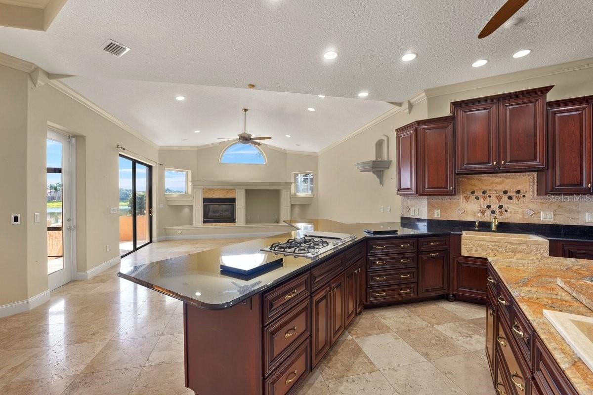 56 OAK VIEW CIR W