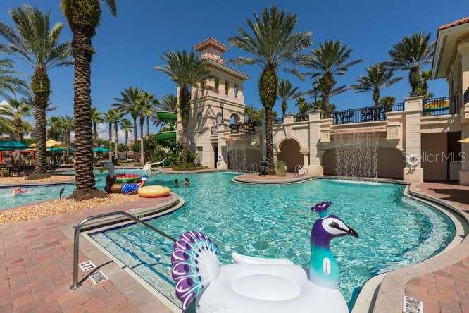 200 OCEAN CREST DR #256