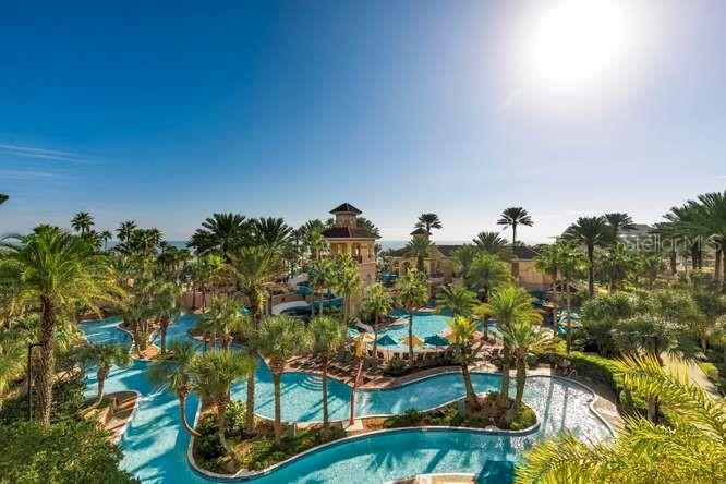 200 OCEAN CREST DR #256