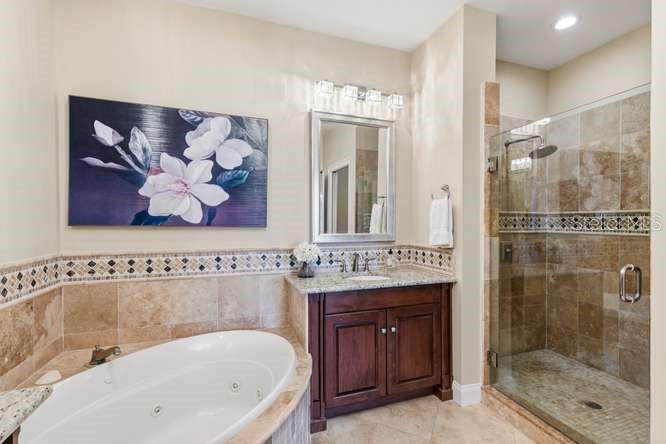 200 OCEAN CREST DR #256