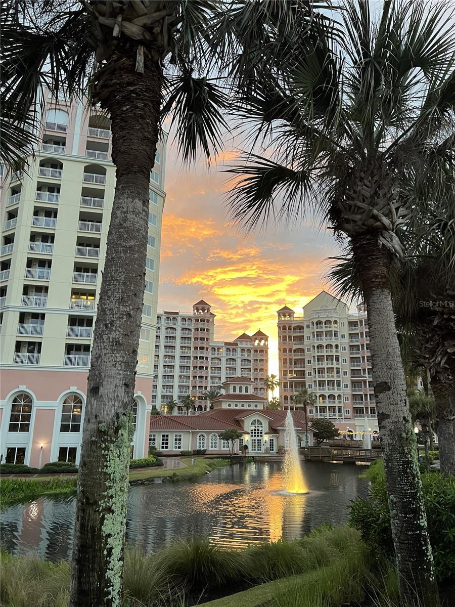200 OCEAN CREST DR #256