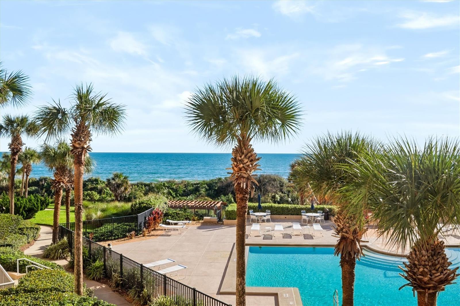 11 AVENUE DE LA MER #1207