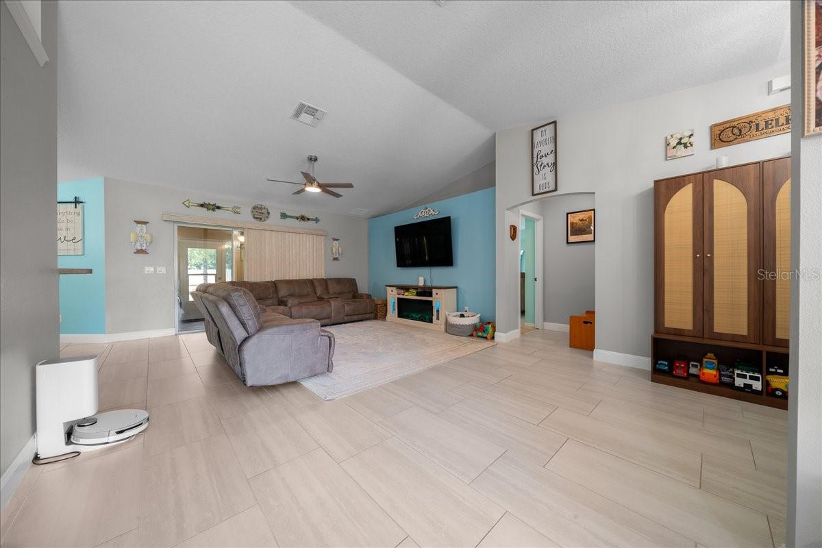 5321 SW 115TH LOOP