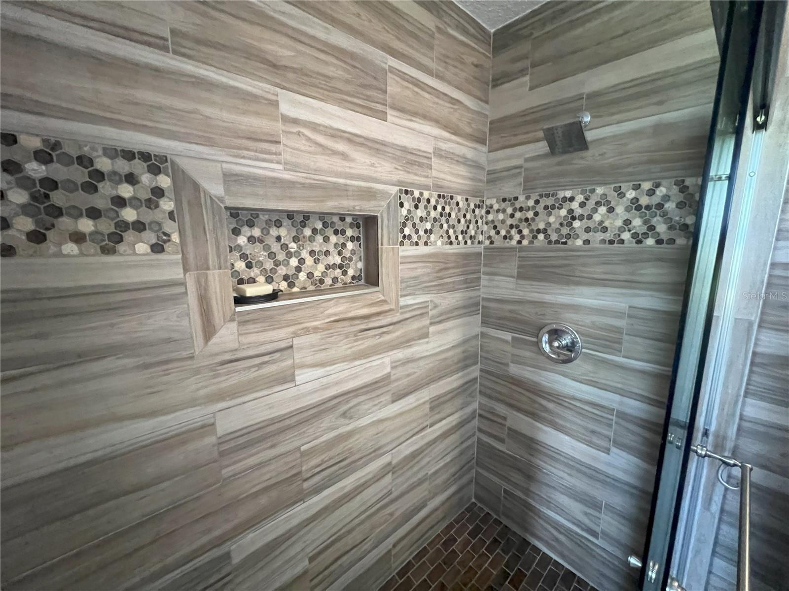 14963 YORKSHIRE RUN DR