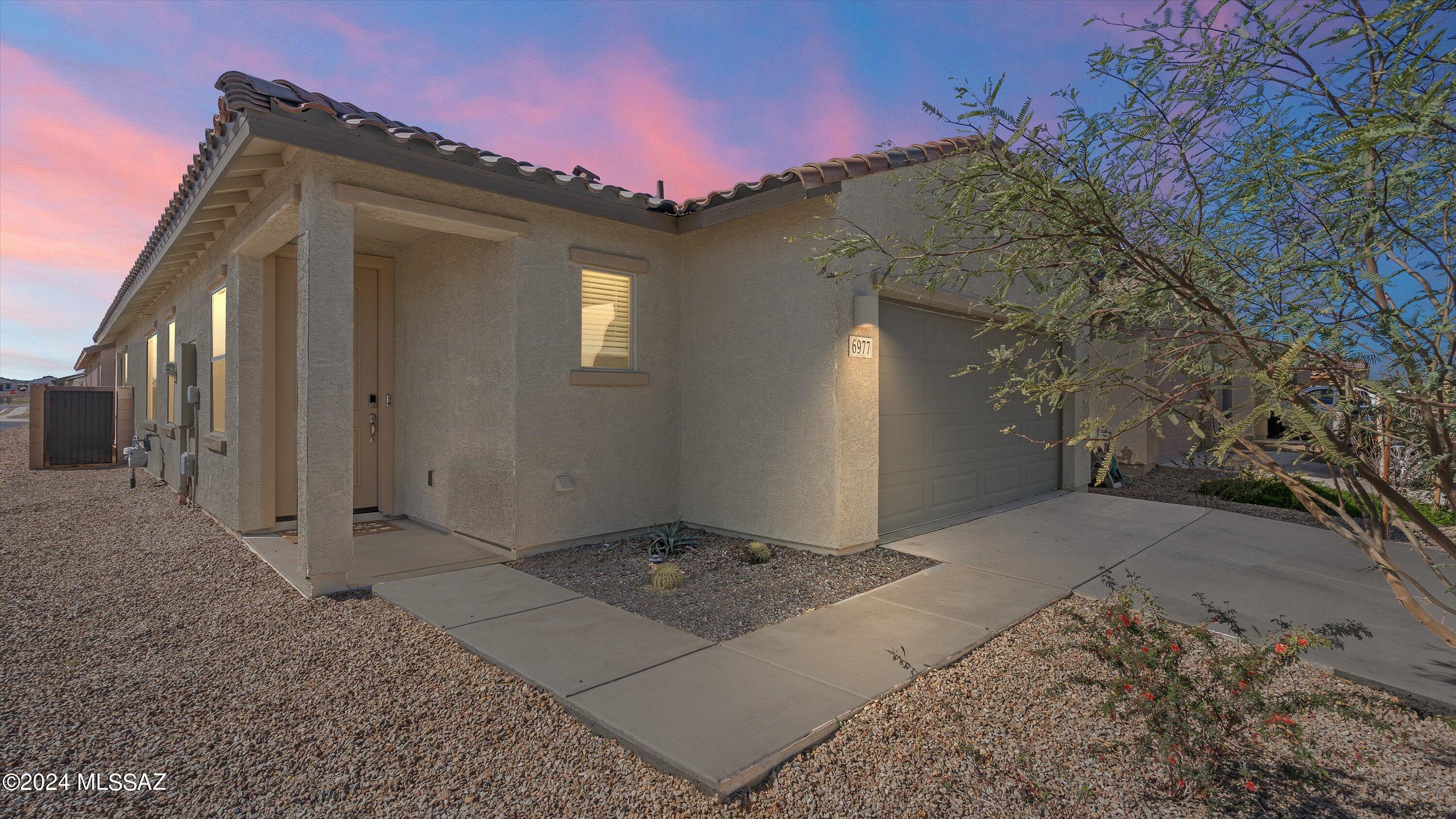 6977 W Ferntree Lane