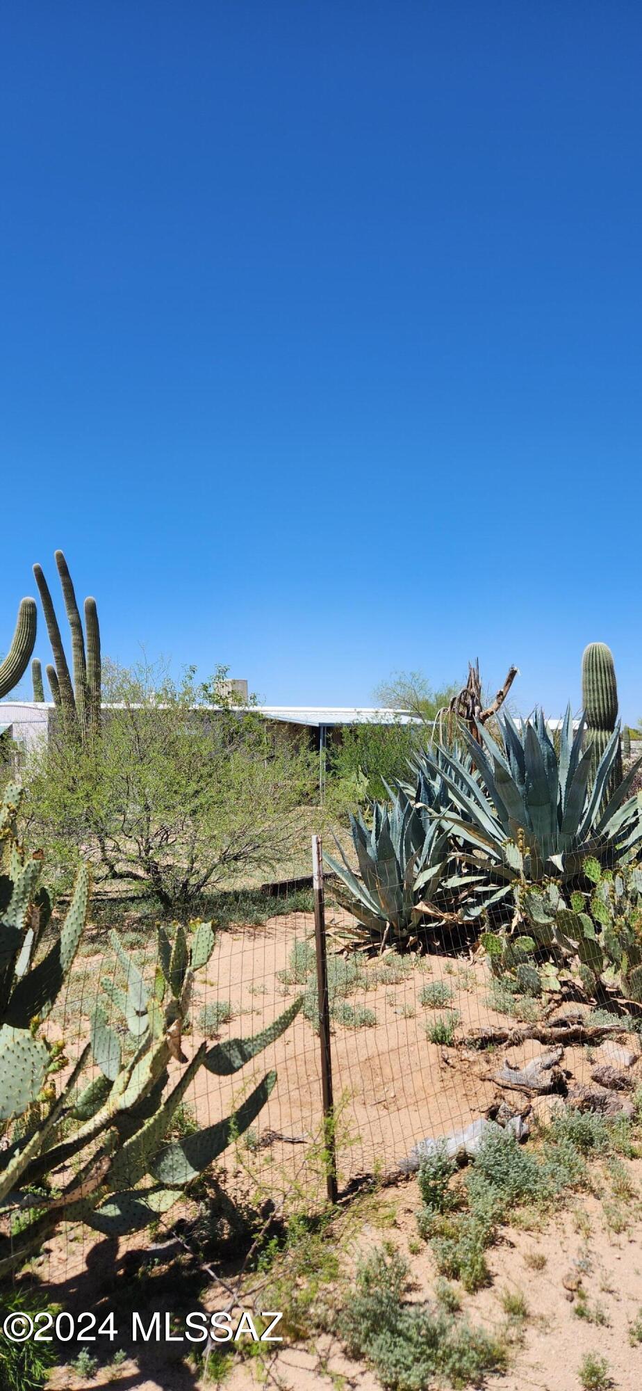 6465 N Hot Desert Trail