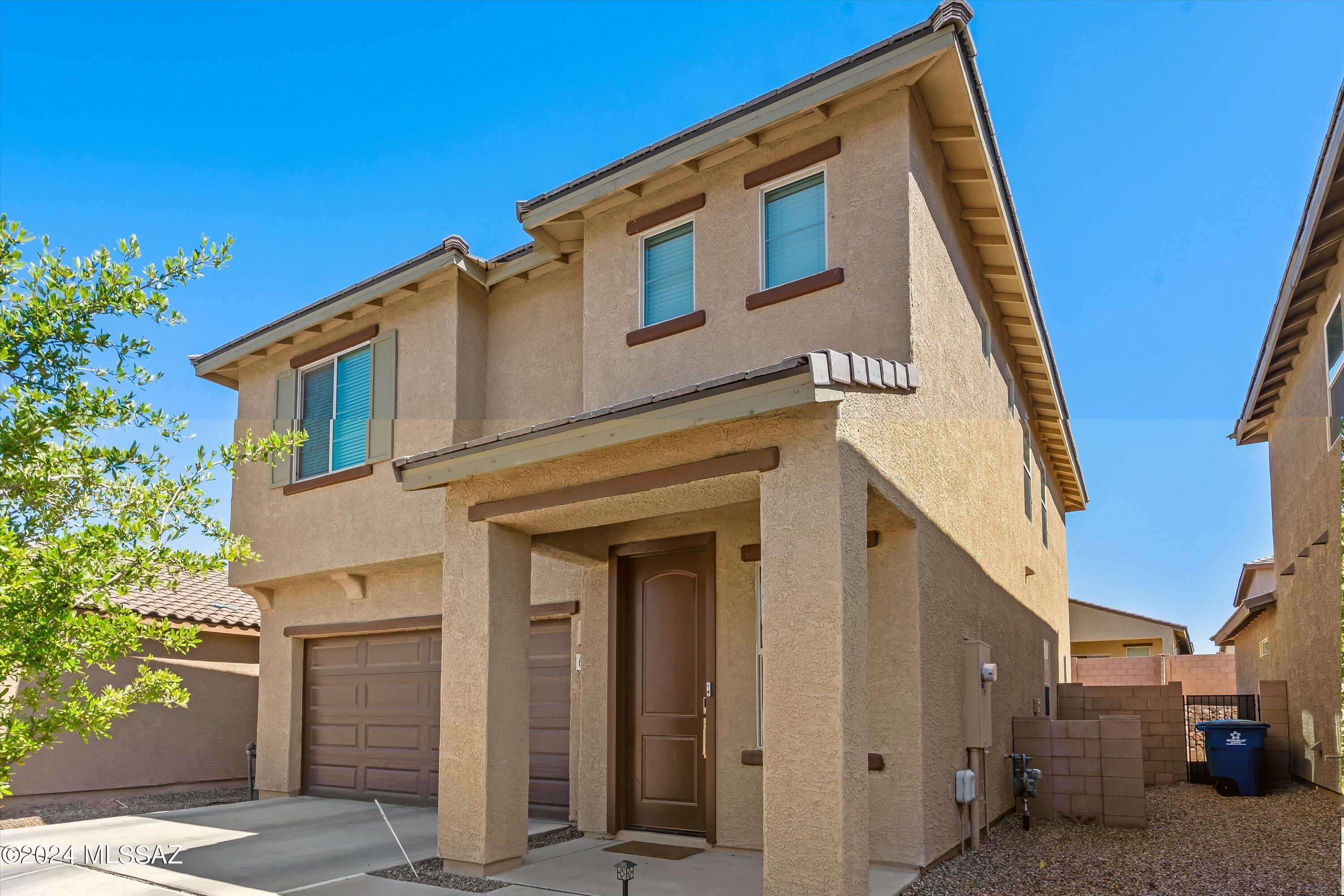 6941 W Hedge Rose Drive