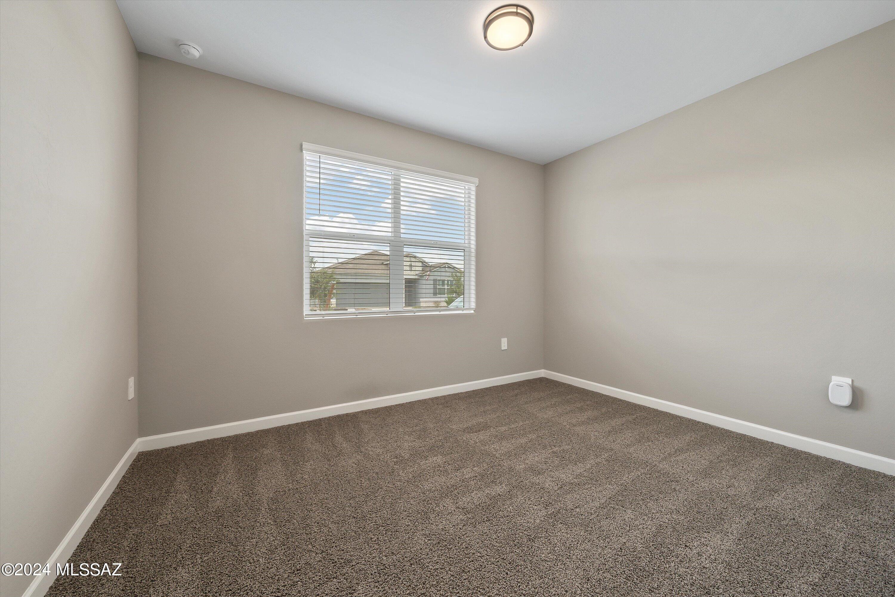 36990 N Aleutian Drive