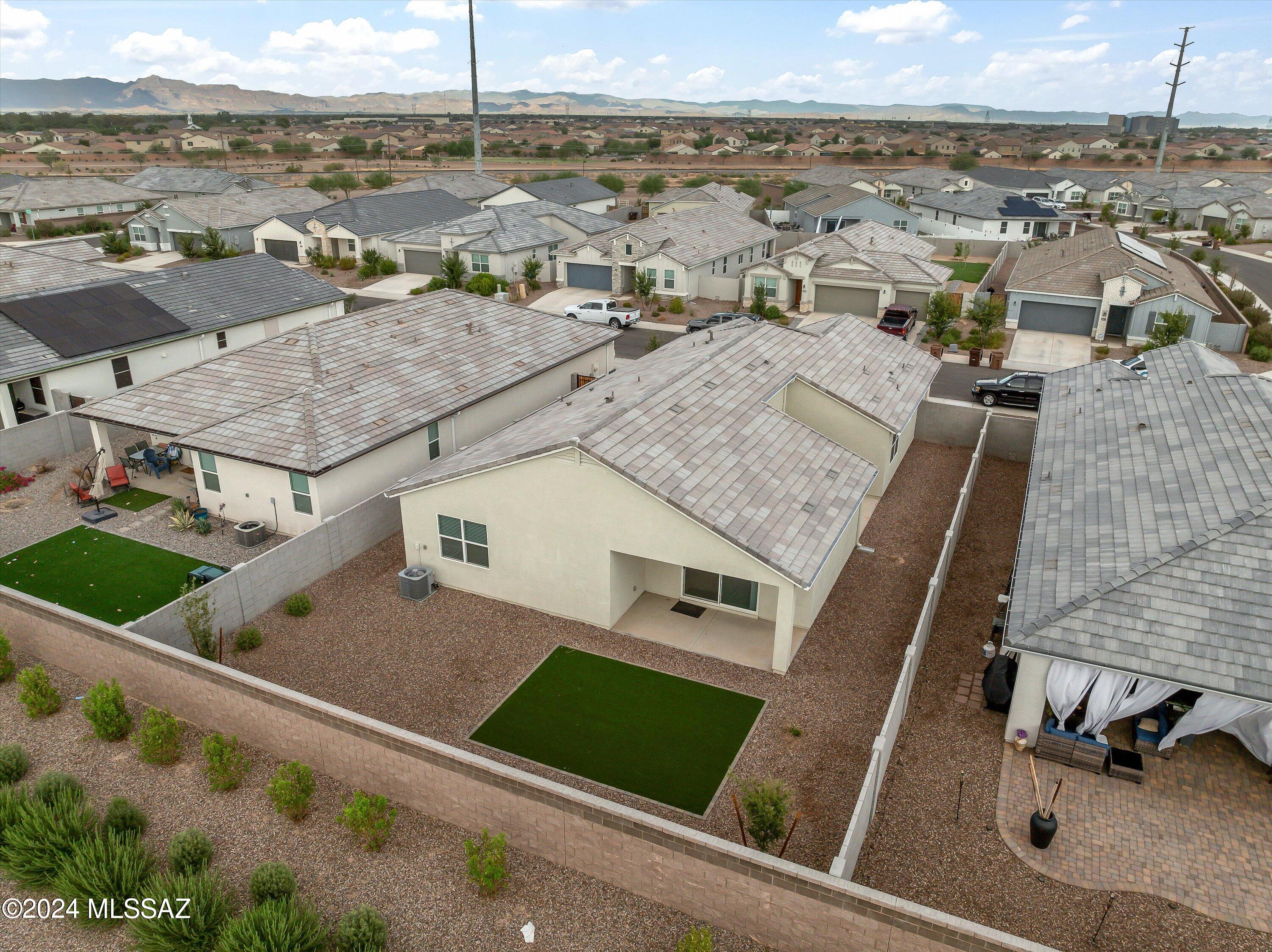 36990 N Aleutian Drive