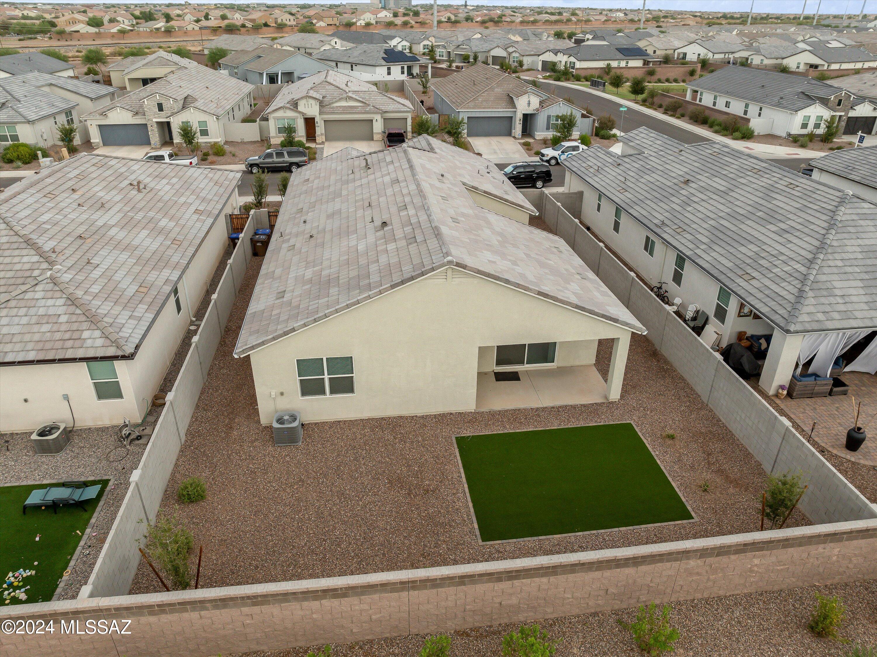 36990 N Aleutian Drive